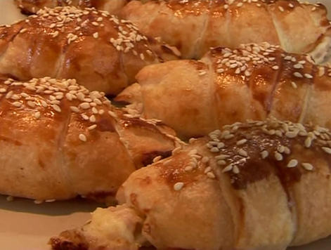 Benvenuti a tavola - Cornetti di stracchino e prosciutto