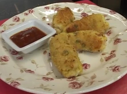 Benvenuti a tavola - Crocchette di pollo e piselli con ketchup