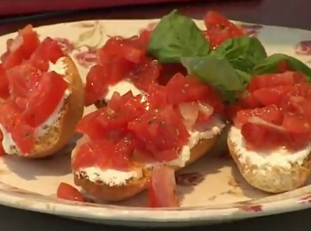 Benvenuti a tavola - Granetti al pomodoro e formaggio 