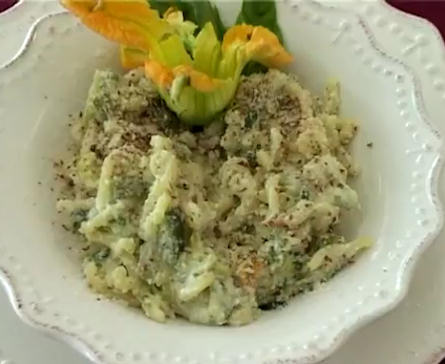 Benvenuti a tavola - Pasta Gramigna con fiori di zucca e ricotta